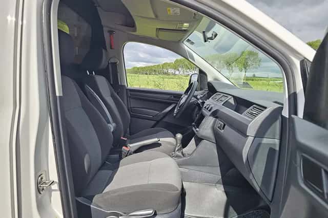 Volkswagen Caddy (2019) thumbnail 6