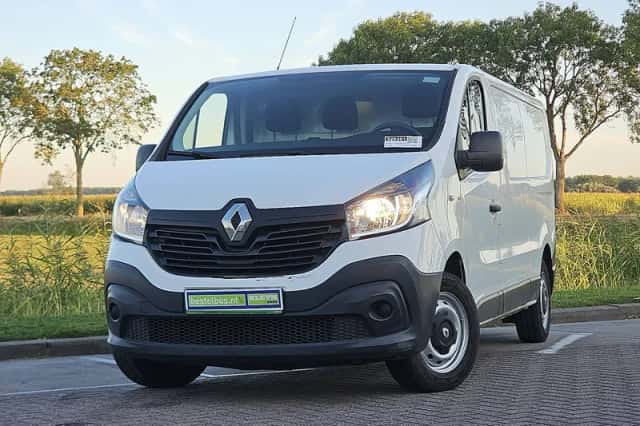 Renault Trafic (2019) thumbnail 1