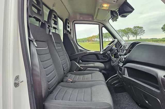 Iveco Daily (2024) thumbnail 6