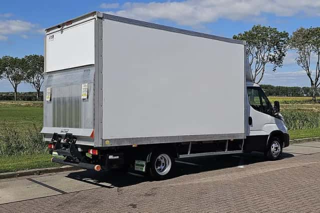 Iveco Daily (2024) thumbnail 3