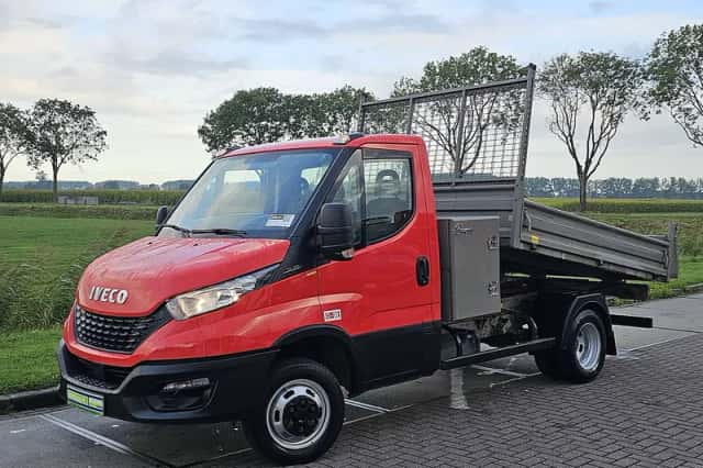 Iveco Daily (2019) thumbnail 2