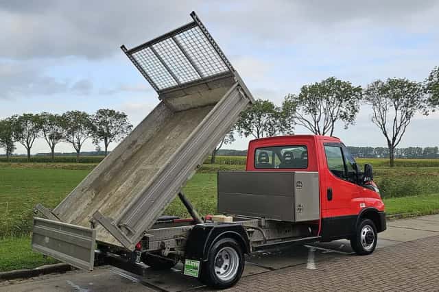 Iveco Daily (2019) thumbnail 3