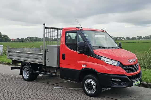 Iveco Daily (2019) thumbnail 4