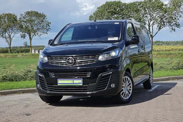 Opel Vivaro (2023) thumbnail 1