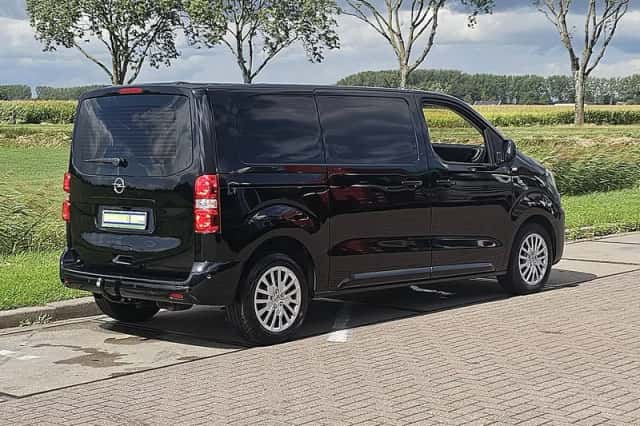 Opel Vivaro (2023) thumbnail 3