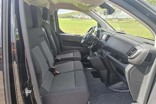 Opel Vivaro (2023) thumbnail 6
