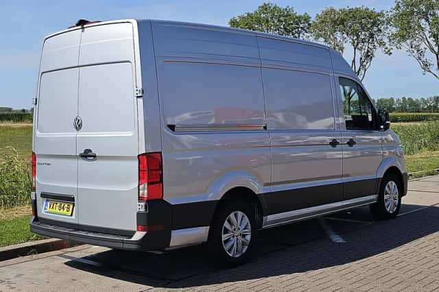 Volkswagen Crafter (2023) thumbnail 3
