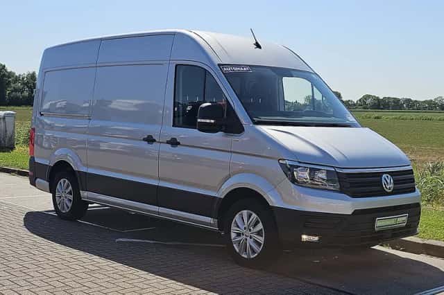 Volkswagen Crafter (2023) thumbnail 4