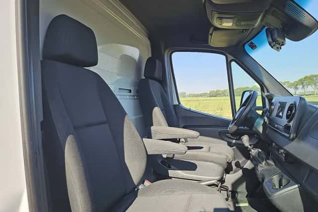 Mercedes-Benz Sprinter (2019) thumbnail 6