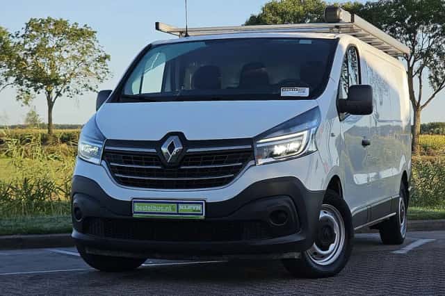 Renault Trafic (2021) thumbnail 1
