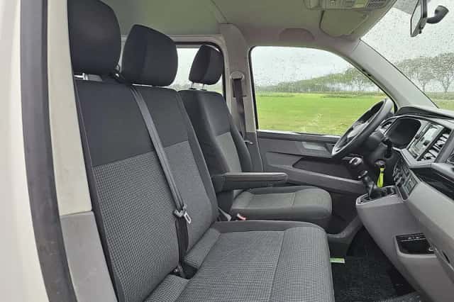 Volkswagen Transporter (2020) thumbnail 6