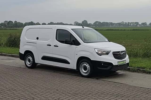 Opel Combo (2021) thumbnail 4