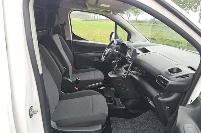Opel Combo (2021) thumbnail 6