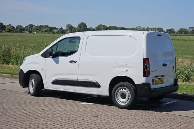 Citroën Berlingo (2023) thumbnail 5