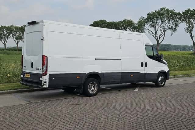 Iveco Daily (2018) thumbnail 3