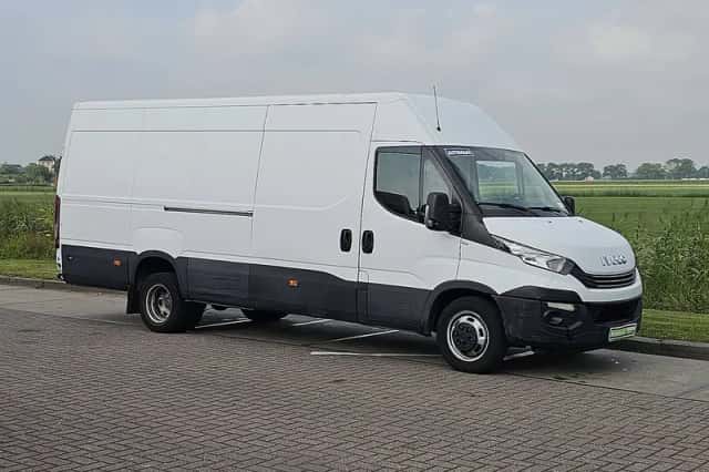 Iveco Daily (2018) thumbnail 4