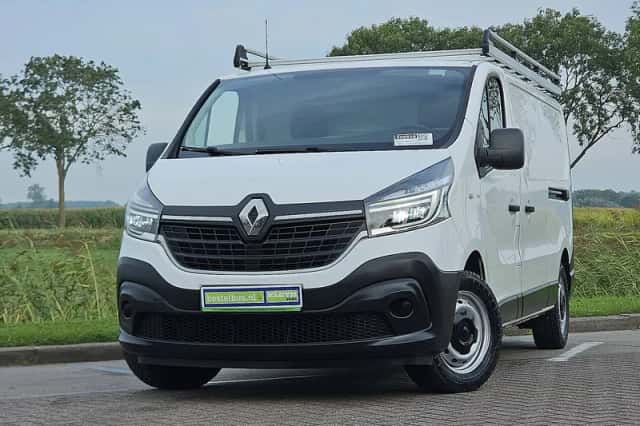 Renault Trafic (2021) thumbnail 1