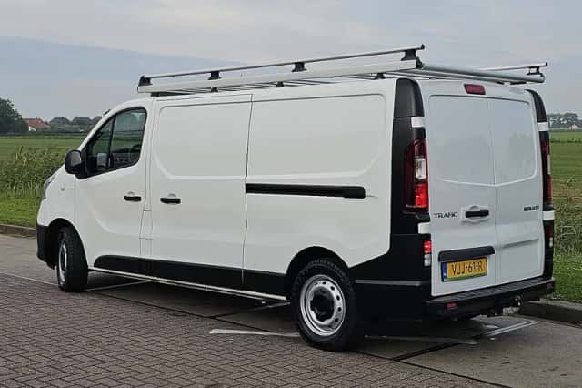 Renault Trafic (2021) thumbnail 5