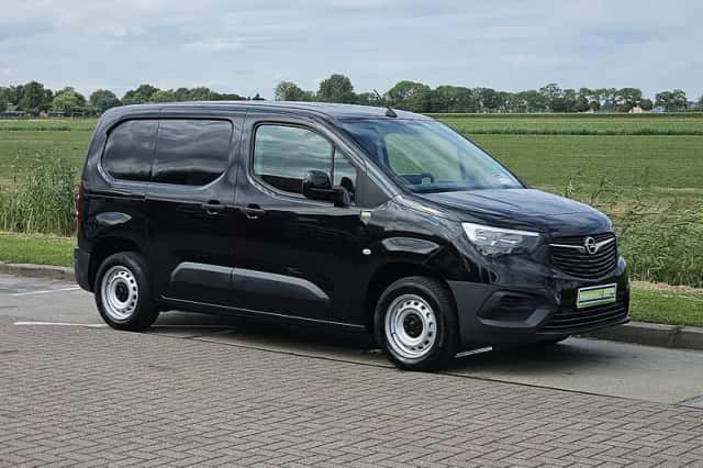 Opel Combo (2020) thumbnail 4
