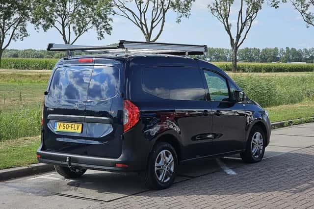 Mercedes-Benz Citan (2024) thumbnail 3