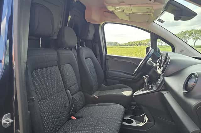 Mercedes-Benz Citan (2024) thumbnail 6