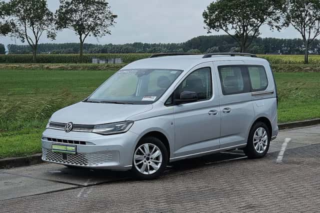 Volkswagen Caddy (2022) thumbnail 2