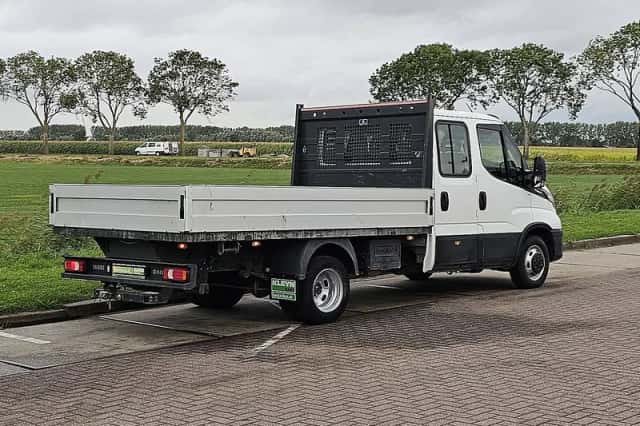 Iveco Daily (2024) thumbnail 3