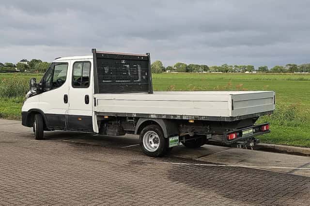 Iveco Daily (2024) thumbnail 5
