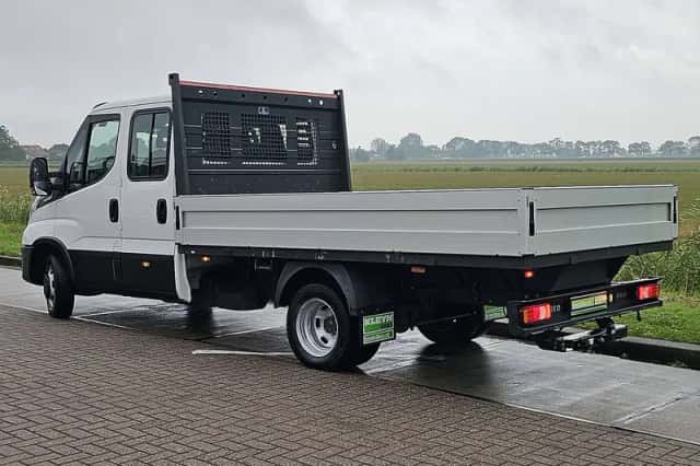 Iveco Daily (2024) thumbnail 5