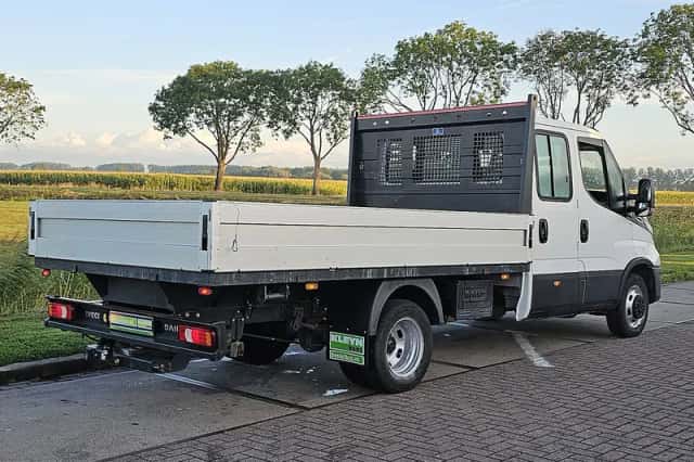 Iveco Daily (2024) thumbnail 3