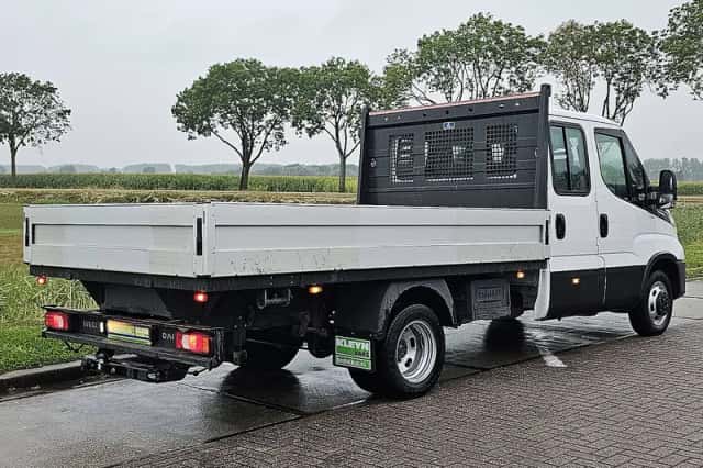Iveco Daily (2024) thumbnail 3