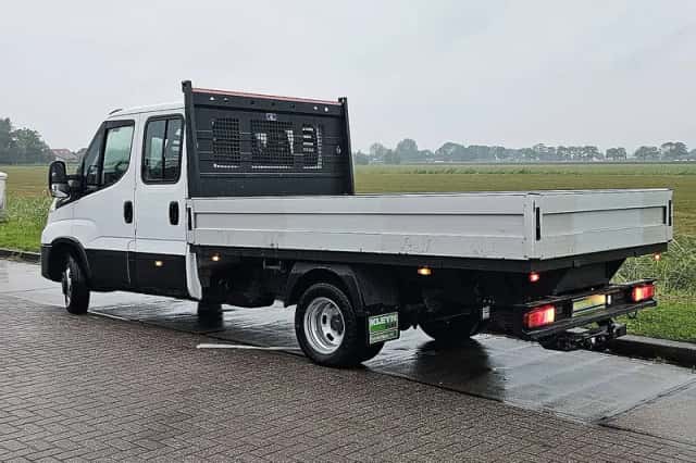 Iveco Daily (2024) thumbnail 5
