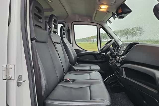 Iveco Daily (2024) thumbnail 6