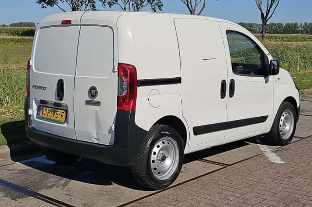 Fiat Fiorino (2022) thumbnail 3