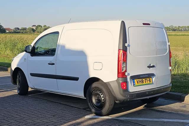 Mercedes-Benz Citan (2020) thumbnail 5