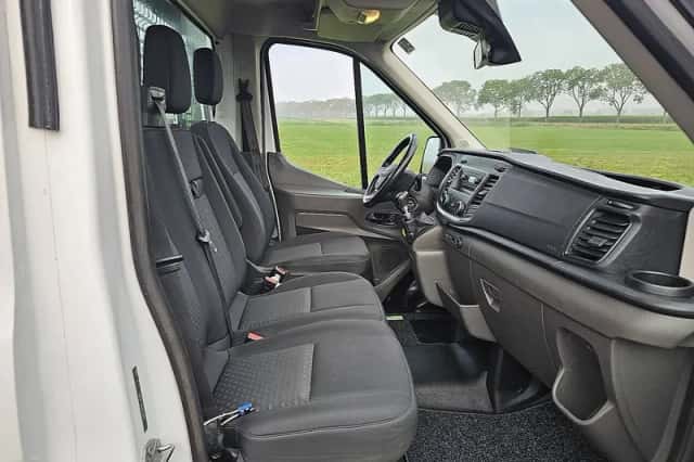 Ford Transit (2020) thumbnail 6