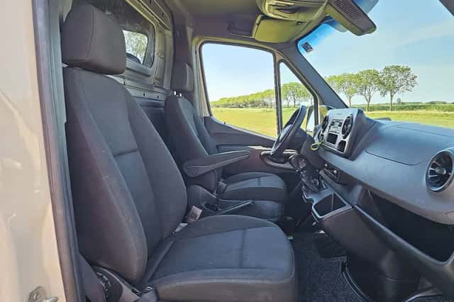 Mercedes-Benz Sprinter (2019) thumbnail 6