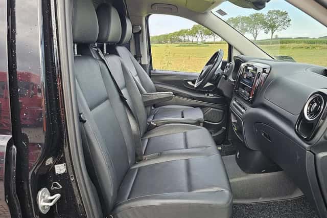 Mercedes-Benz Vito (2024) thumbnail 6