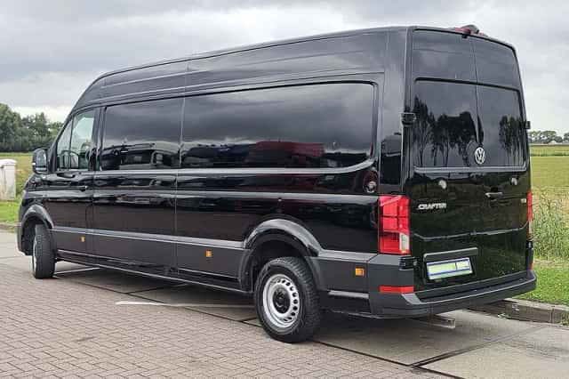 Volkswagen Crafter (2023) thumbnail 5
