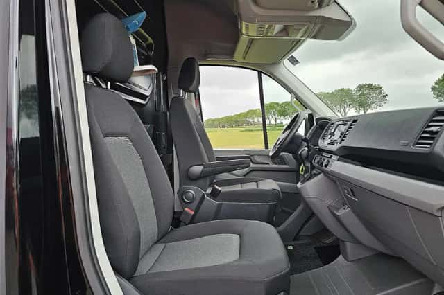 Volkswagen Crafter (2023) thumbnail 6