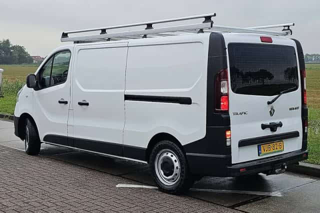 Renault Trafic (2021) thumbnail 5