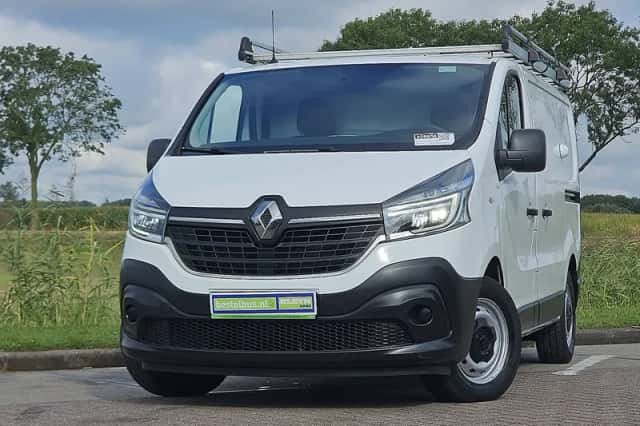 Renault Trafic (2021) thumbnail 1