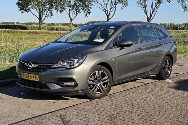 Opel Astra (2021) thumbnail 2