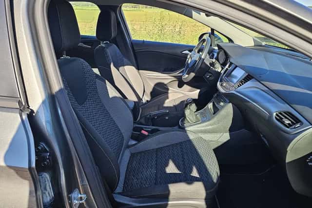 Opel Astra (2021) thumbnail 6