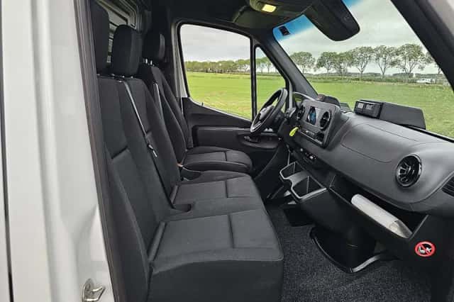 Mercedes-Benz Sprinter (2022) thumbnail 6