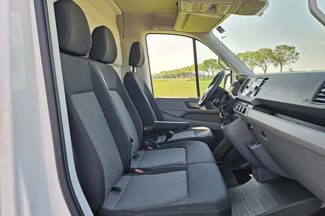 Volkswagen Crafter (2024) thumbnail 6