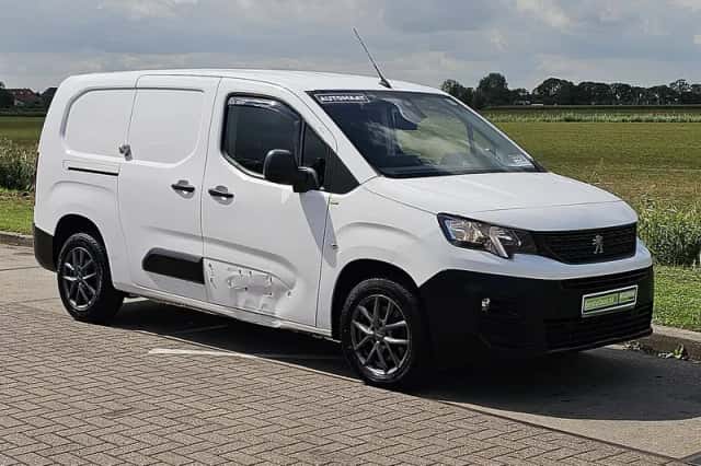 Peugeot Partner (2019) thumbnail 4