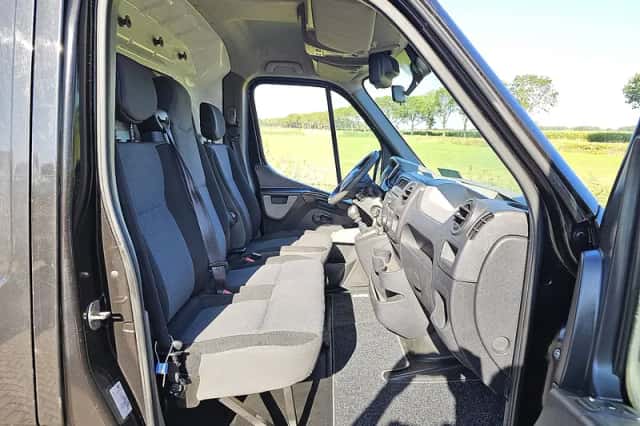 Renault Master (2014) thumbnail 6