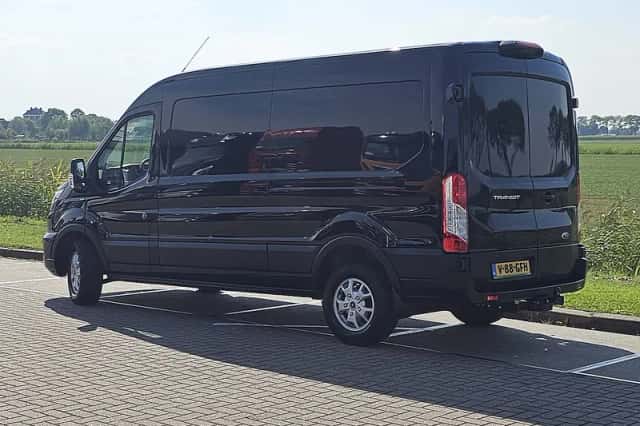 Ford Transit (2024) thumbnail 5