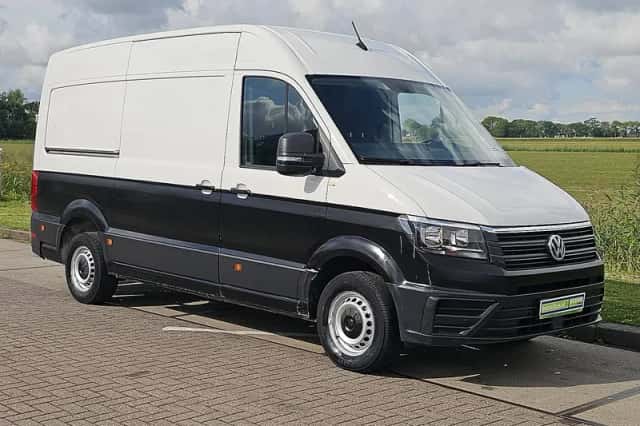 Volkswagen Crafter (2017) thumbnail 4